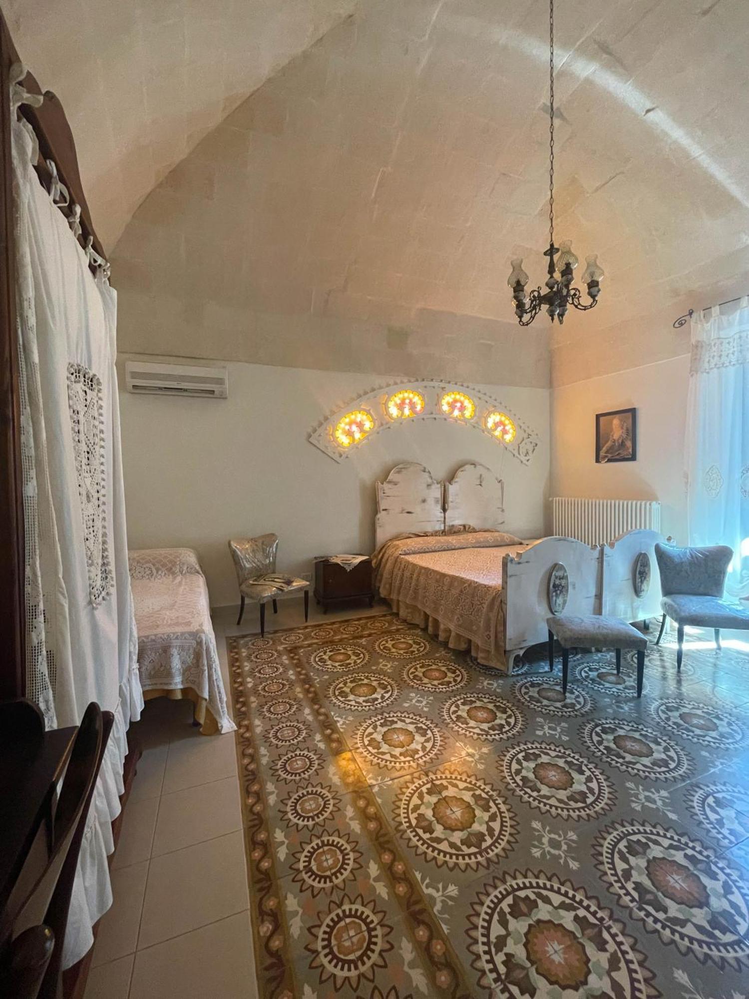 Novecento Room And Breakfast Puglia Massafra Exterior foto