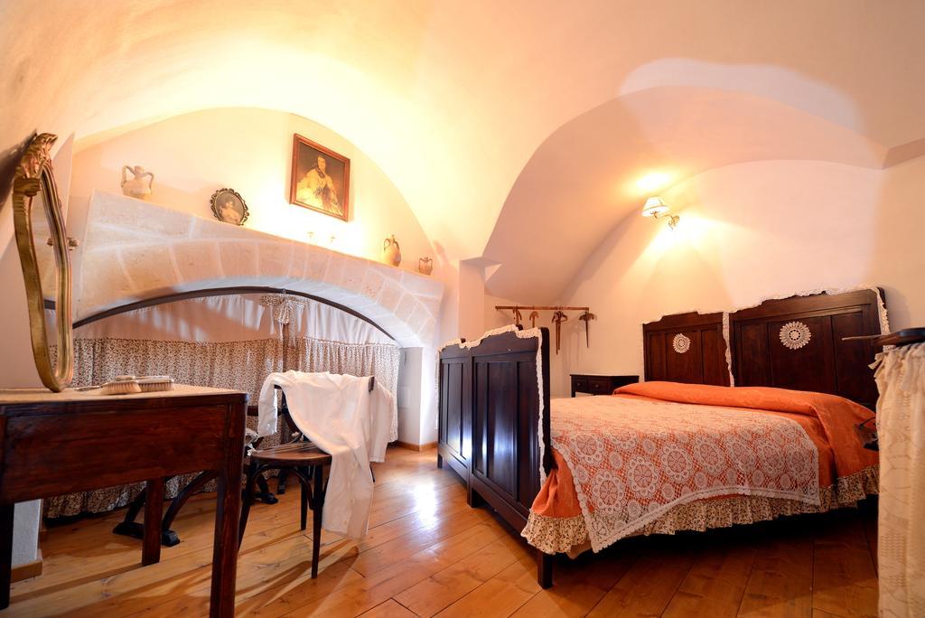 Novecento Room And Breakfast Puglia Massafra Exterior foto